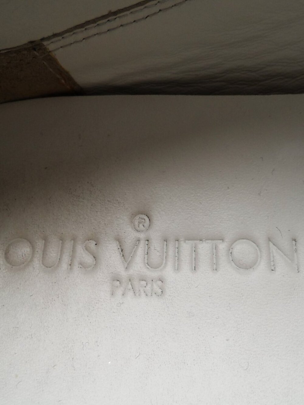 Louis Vuitton Off-White Leather baseball sneakers size 39/9US - Picture 8 of 15